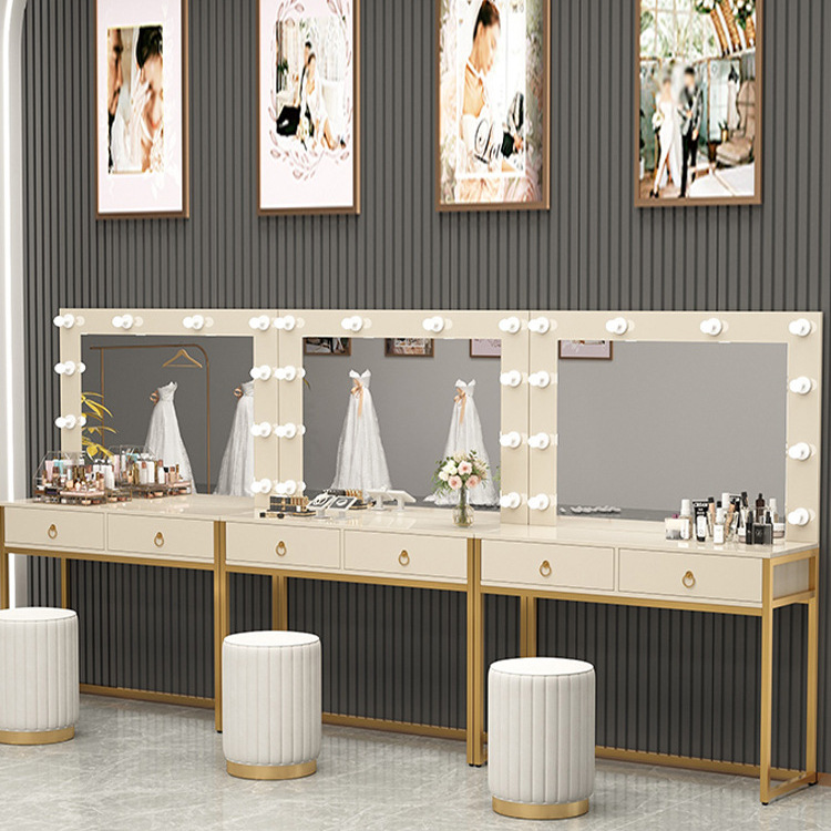 Coiffeuse avec miroir lumineux - Beauty Makeup School avis et prix