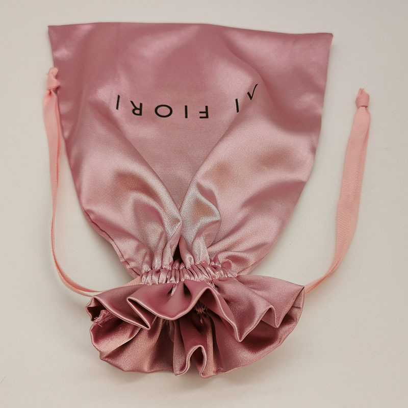 Sacs à cordon en satin avec lo - Beauty Makeup School avis et prix